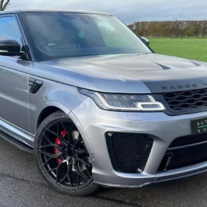 2020 Land Rover Range Rover SVR Carbon Edition
